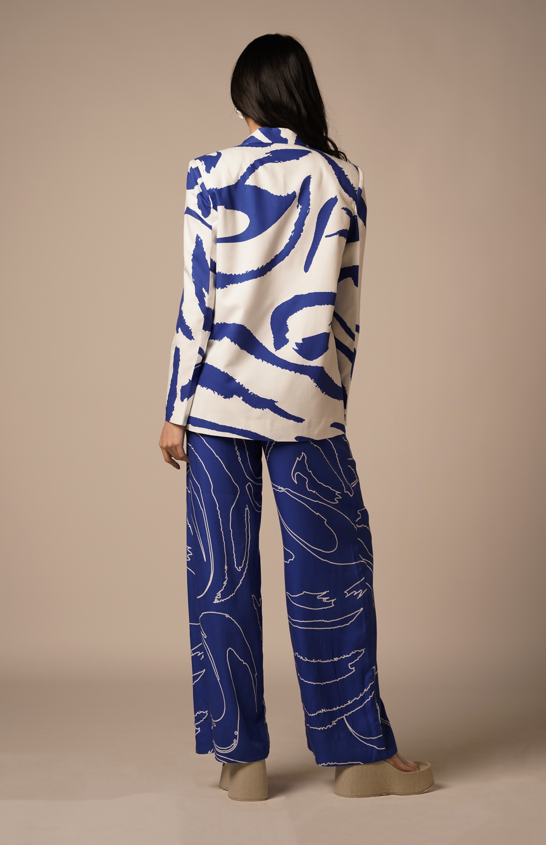 Cora-Cari Embroidered Blazer: SAMPLE SALE